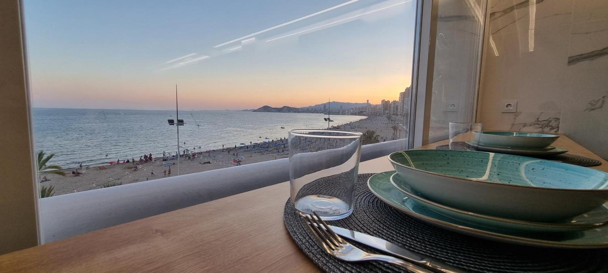 Principado Benidorm Suites Levante Экстерьер фото