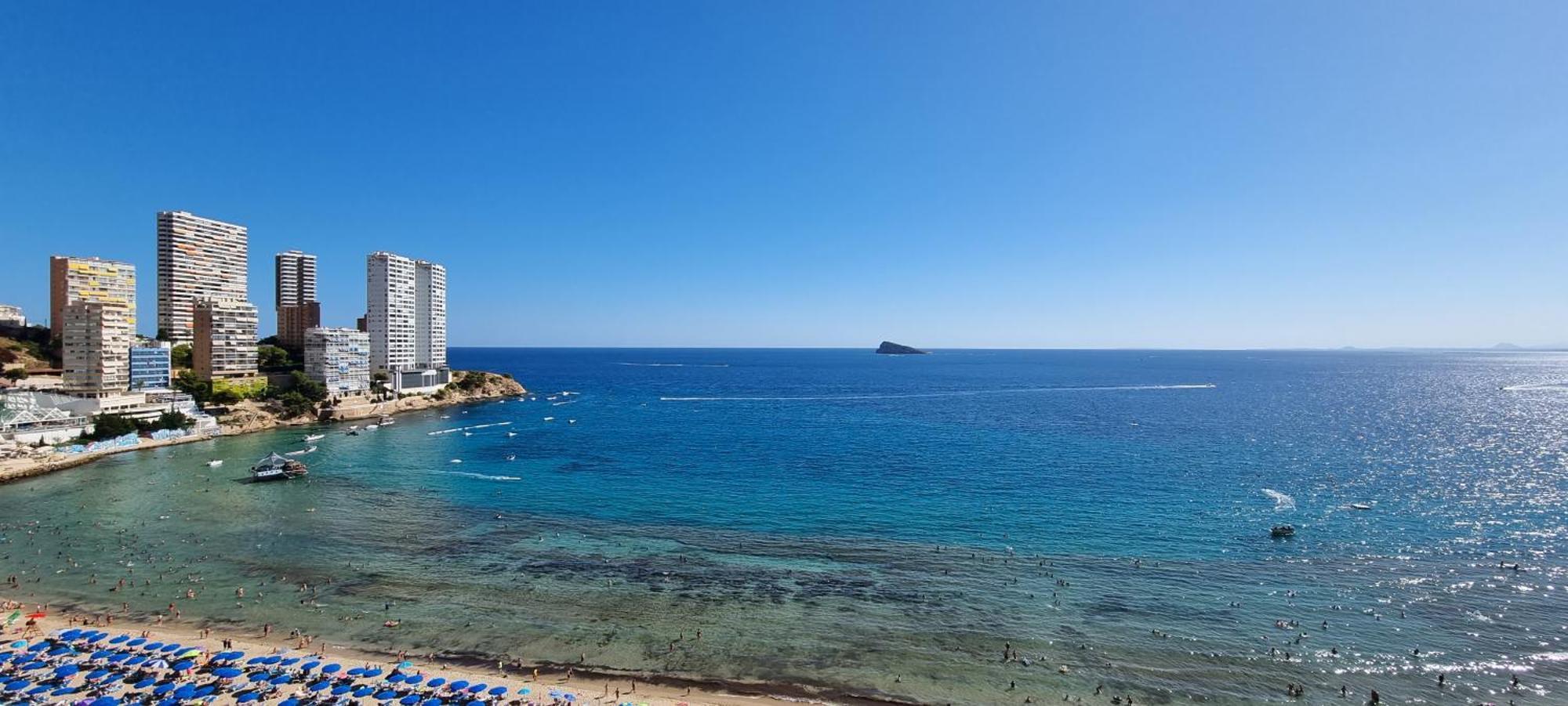 Principado Benidorm Suites Levante Экстерьер фото